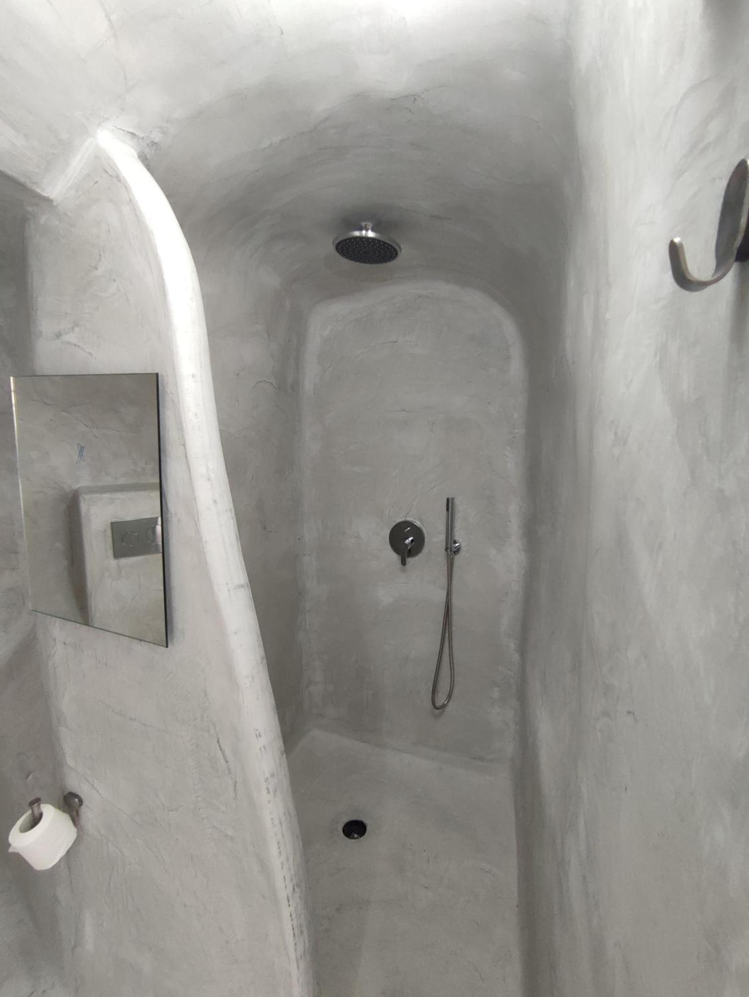 Central Santorini Serenity Rooms Fira  Exteriér fotografie